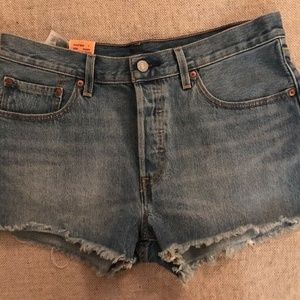 Levi's 501 Womens Denim‎ Jean Shorts Size 31 NWT